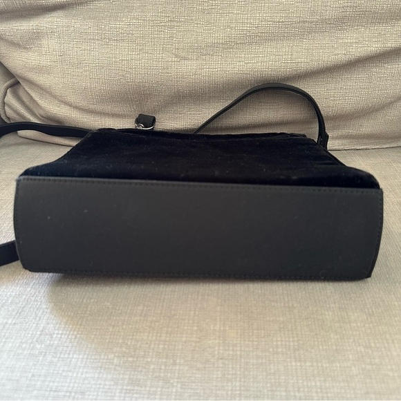 Vintage 1990s velvet evening bag Black Clutch Crossbody Bag - Picture 5 of 9